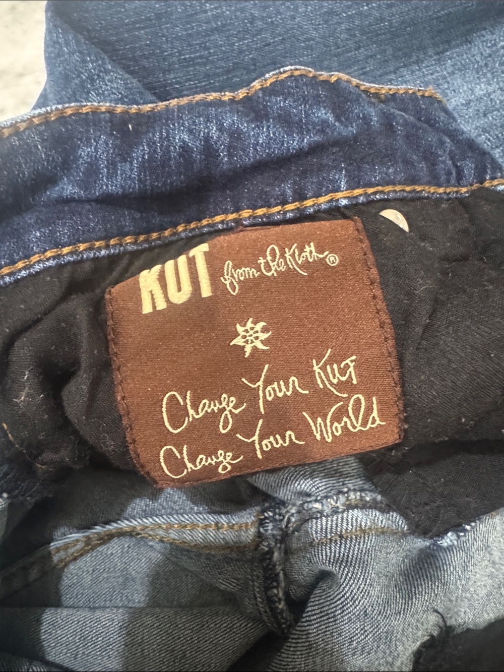 Kut from the Kloth Women's Straight-Leg Jeans in Dark Blue Wash - Picture 2 of 4